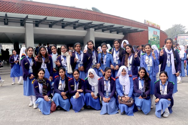 দ্বাদশ শ্রেণির শিক্ষাসফর-২০২৬